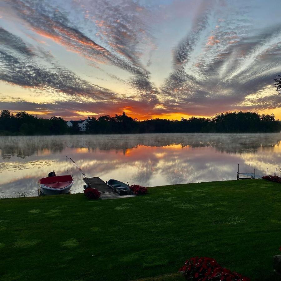 Welcome To The Lake Northwood Buitenkant foto