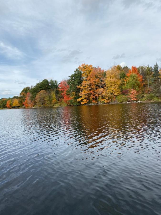 Welcome To The Lake Northwood Buitenkant foto