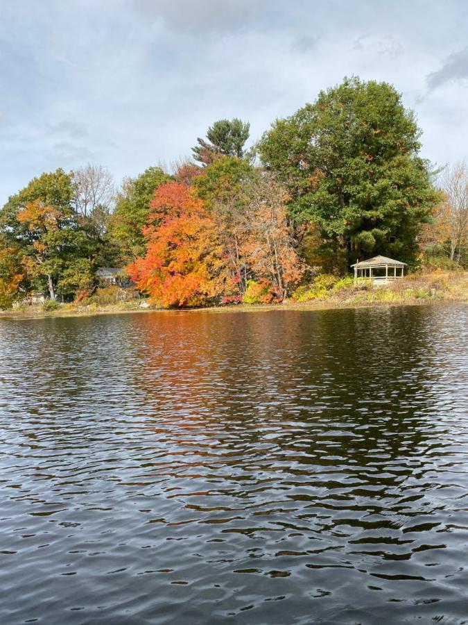 Welcome To The Lake Northwood Buitenkant foto